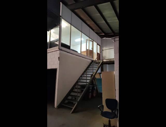 INDUSTRIAL PROPERTY TO RENT IN EPPING